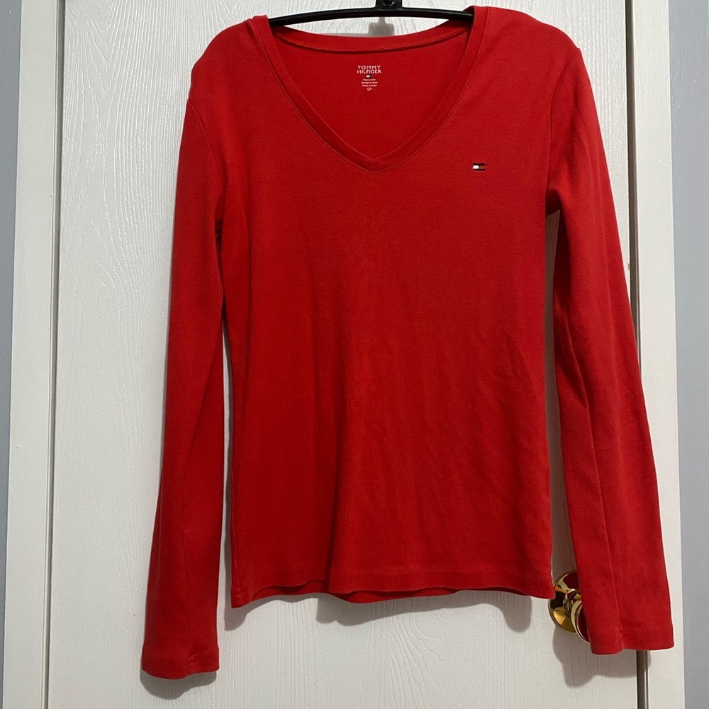 Tommy Hilfiger Women's Small Tight Fit Red V-Neck Top
